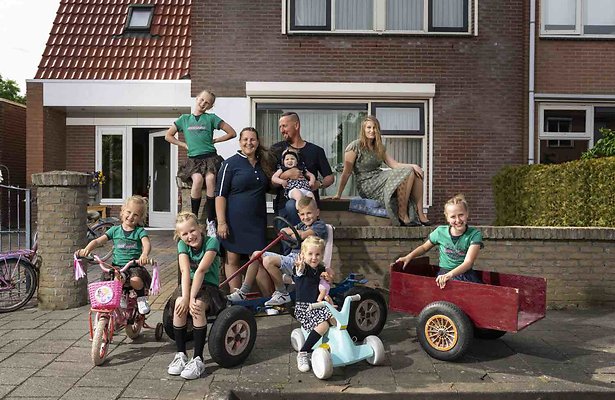 Een huis vol met de familie Jelies