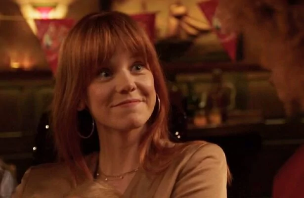 Jolijn Henneman als Shanti