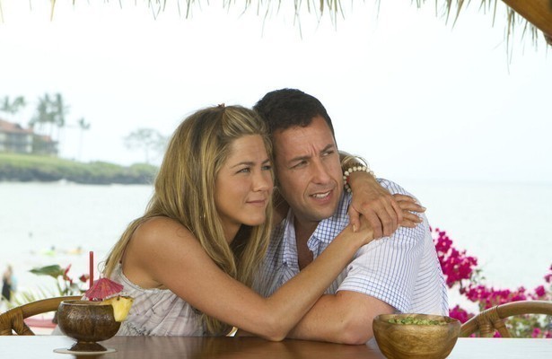 Adam Sandler en Jennifer Aniston in Just Go with It
