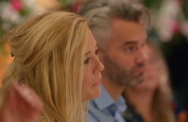 Kim, Erik en Malou tijdens koppelsdiner Married at First Sight