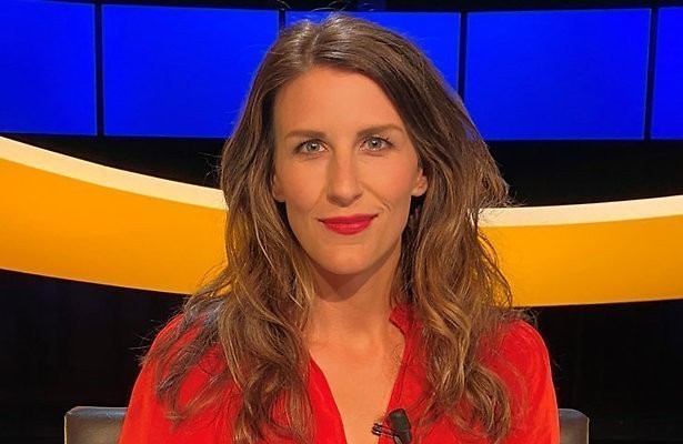 Loes Reijmer is wel gewaagd aan Maarten van Rossem