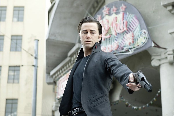 Joseph Gordon-Levitt moet Bruce Willis vermoorden.
