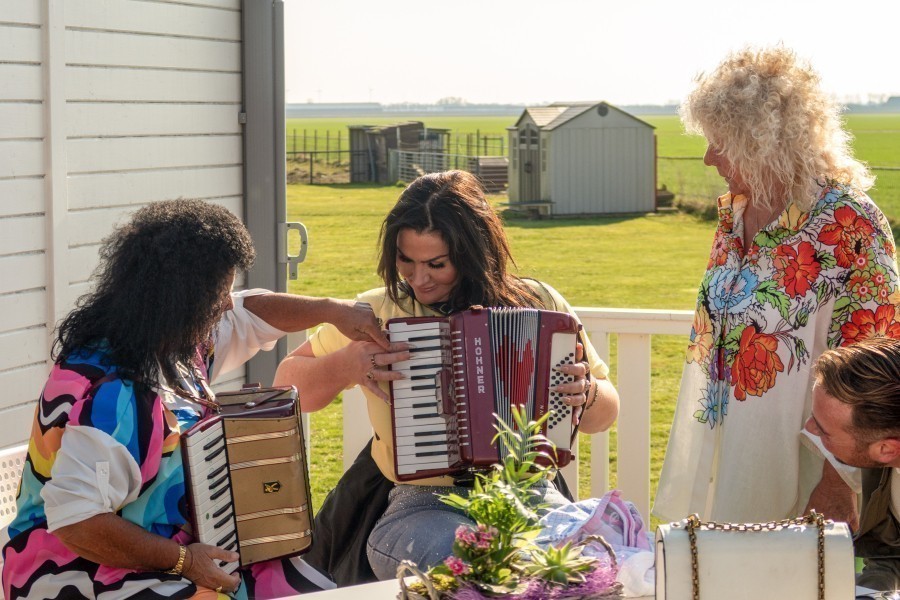 Louisa & Rowan: Terug Naar Het Kamp
