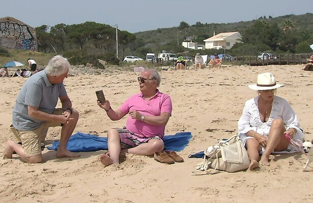 Olof, Jan en Marian op het strand