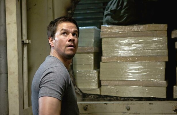 Mark Wahlberg in Contraband