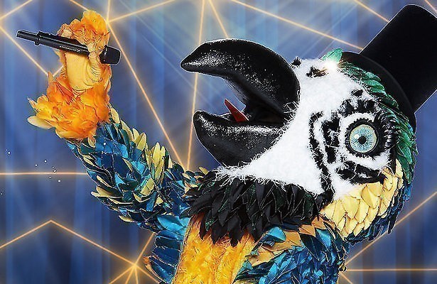 De TV van gisteren: The Masked Singer stoomt door