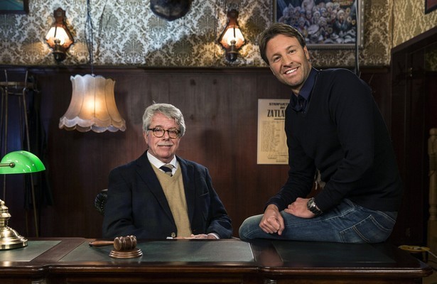 Mr. Frank Visser Doet Uitspraak