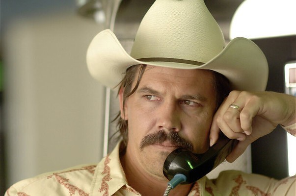 Javier Bardem is doodeng in No Country For Old Men