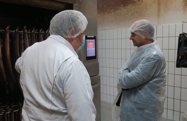 Rokeij Fiedler in NPO Doc: Palingdans