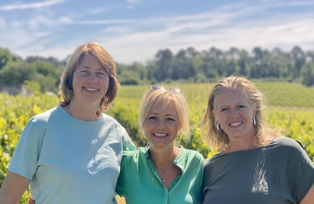 Bertie Steur, Yvon Jaspers en Rosita in Onze Boerderij in Europa