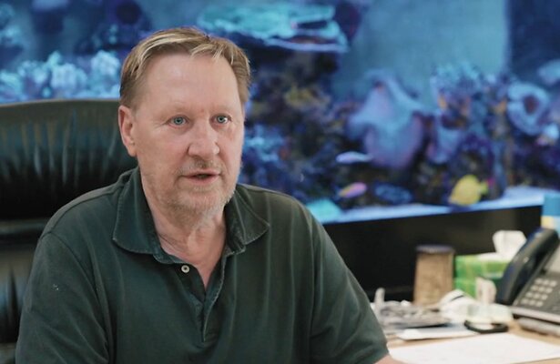 Oos Kesbeke in De Augurkenkoning