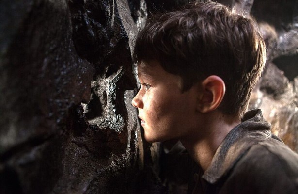 Levi Miller in Pan
