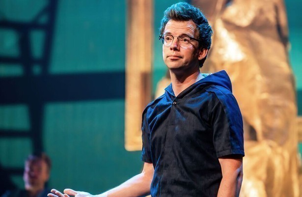 Pieter Derks in show Uit het Niets