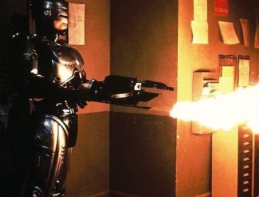 Cyberagent RoboCop doet er nog eentje