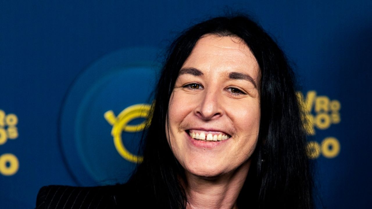 Raven van Dorst blijft voorlopig op tv: 'Nieuw contract'