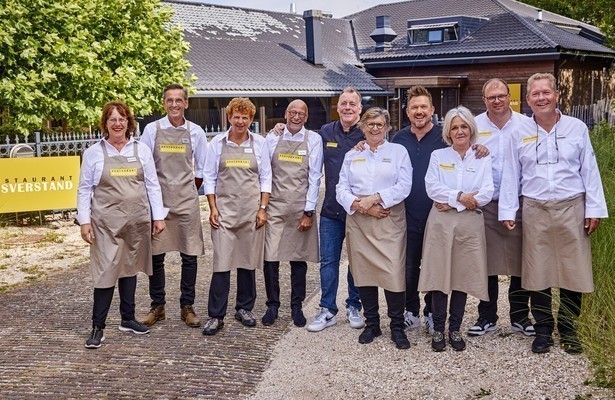 Johnny de Mol, Ron Blaauw en deelnemers Restaurant Misverstand