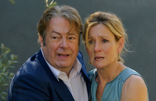 Roger Allam en Nancy Carroll in Murder in Provence
