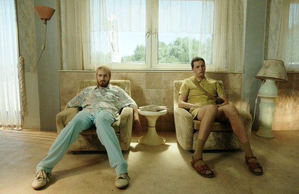 Tom van Kalmthout en Yannick van de Velde in Rundfunk: Jachterwachter