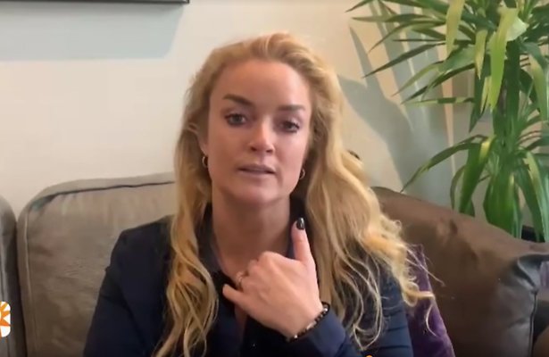 Samantha Steenwijk openhartig over online pesten in RTL Boulevard