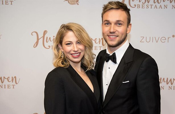 Sarah Chronis en Kay Greidanus op de rode loper.