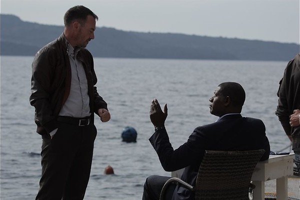 Tom Berenger geeft het stokje door