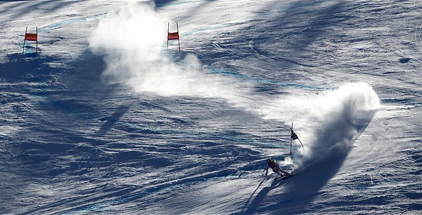 Niet springen, maar skiën
