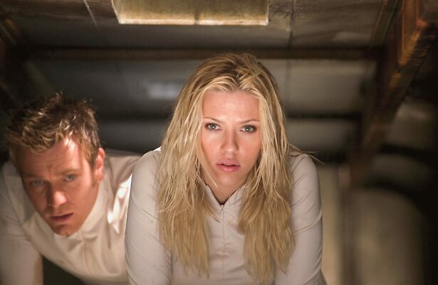 Scarlett Johansson en Ewan McGregor in The Island
