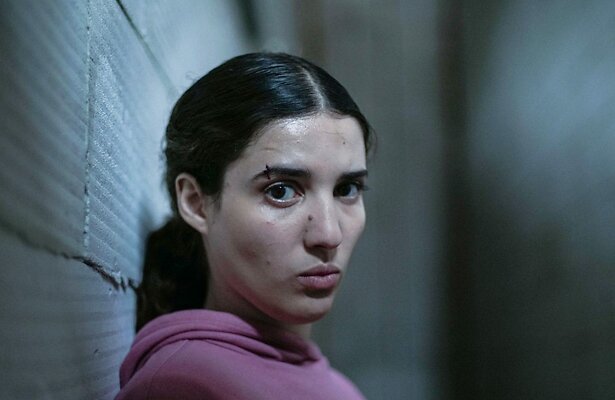 Ahlaam Teghadouini in Sihame