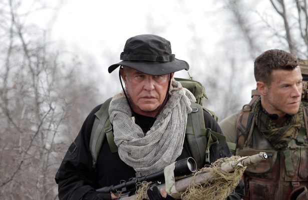 Tom Berenger in Sniper: Legacy
