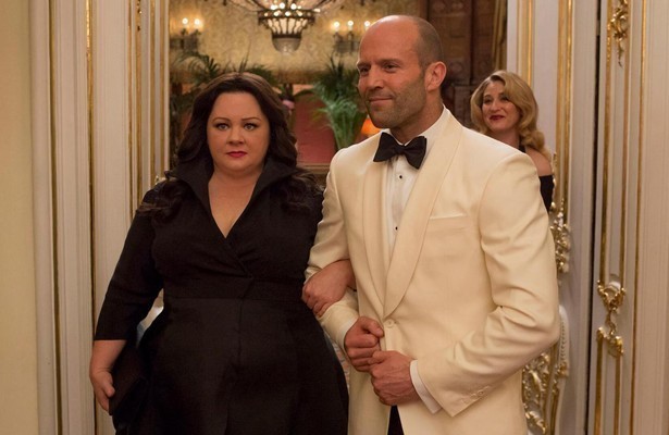 Melissa McCarthy en Jason Statham in Spy