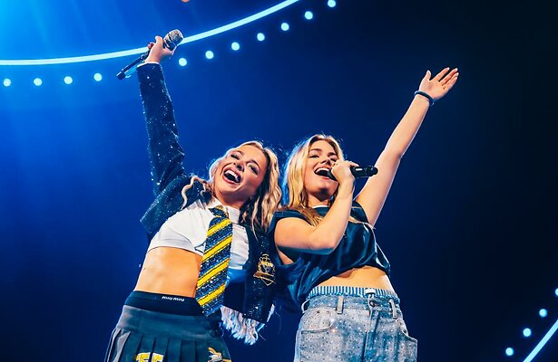 Emma Heesters en Roxy Dekkers voor The Streamers