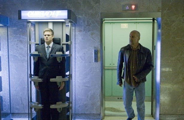 Bruce Willis in Surrogates