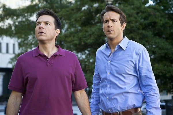 Ryan Reynolds en Jason Bateman ruilen van leven