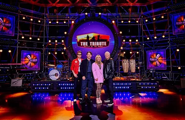 Spike, Johnny de Mol, Angela Groothuizen en Cesar Zuiderwijk