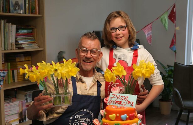 Bakker en presentator Siemon de Jong in Taarten van Abel.