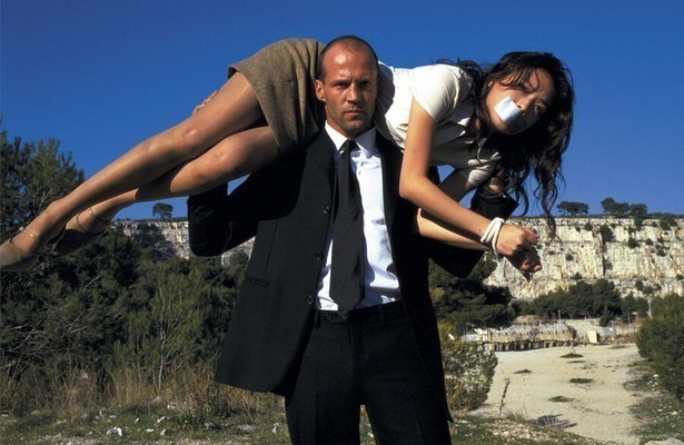Jason Statham vervoert duistere pakketjes