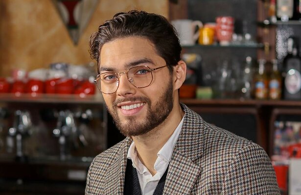 Thijs Boermans als Jonathan in GTST