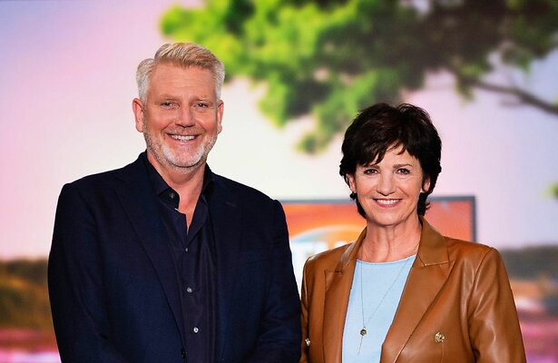 Sybrand Niessen en Martine van Os voor Tijd voor MAX