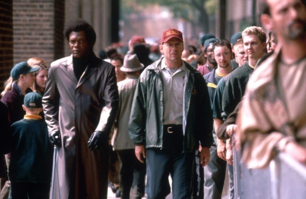 Bruce Willis en Samuel L. Jackson in Unbreakable