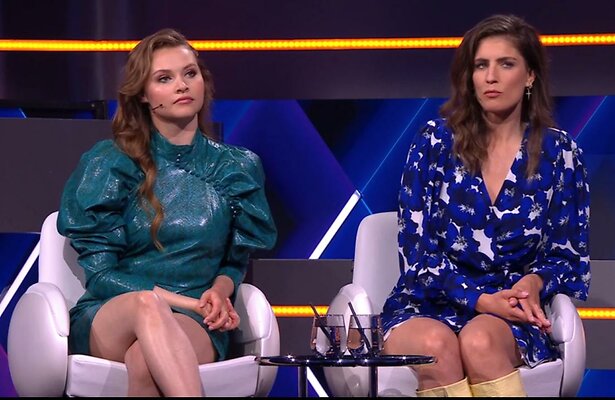 Vajèn van den Bosch en Marieke Elsinga in I Can See Your Voice