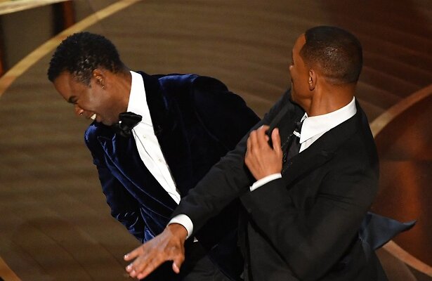 Will Smith slaat Chris Rock