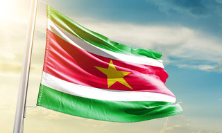 Wij kinderen van Suriname