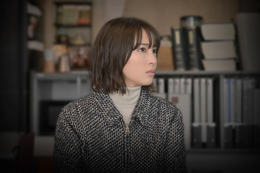 Who Saw the Peacock Dance in the Jungle?