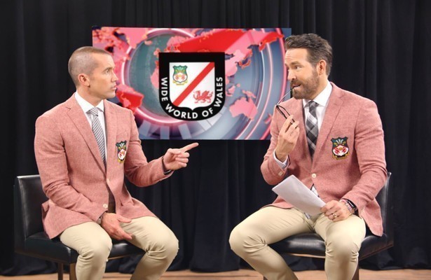 Rob McElhenney en Ryan Reynolds voor Welcome to Wrexham