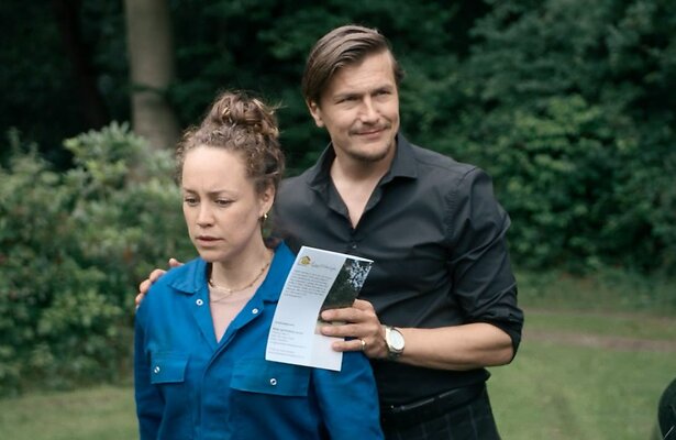 Anouk Maas en Robbert Bleij in Woeste Grond