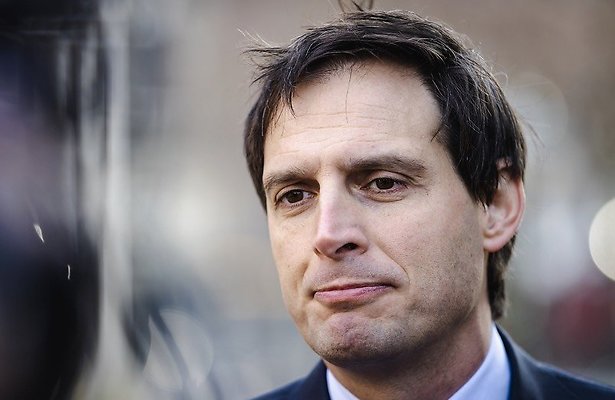 LuckyTV grapt om schaatsende Wopke Hoekstra