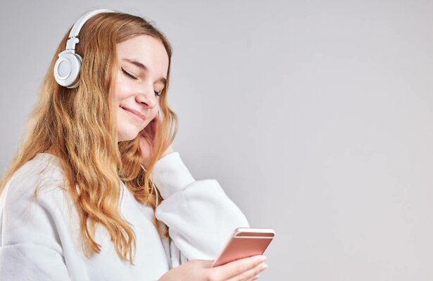 Streamen vanaf je telefoon? In 2025 kan het beter dan ooit met de Samsung S25!