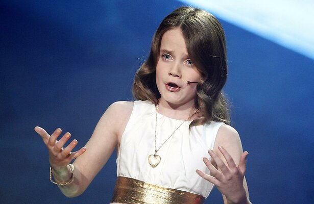 Amira tijdens de finale van Holland's Got Talent