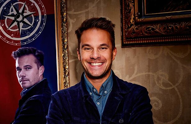 Aran Bade doet mee aan The Connection