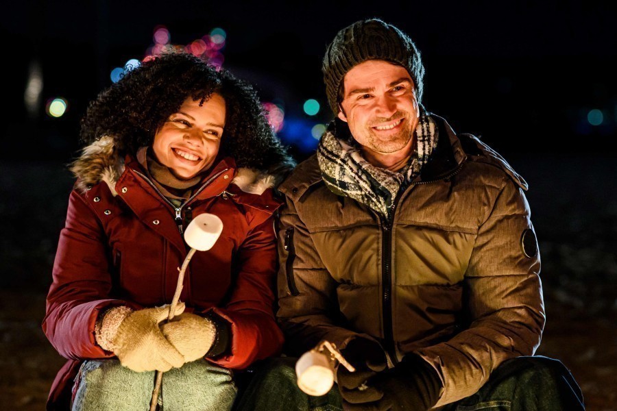 Christmas on Mistletoe Lake